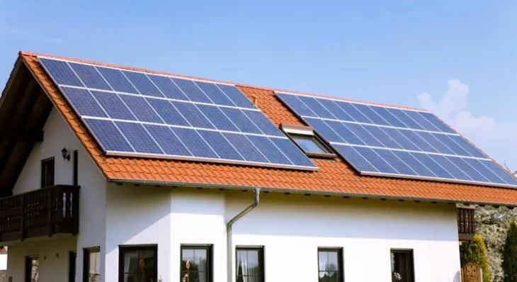 découvrez comment choisir le meilleur installateur de panneaux solaires en 2025. suivez nos conseils pour garantir une installation de qualité, maximiser les performances de votre système et bénéficier d'une énergie renouvelable à un prix compétitif.